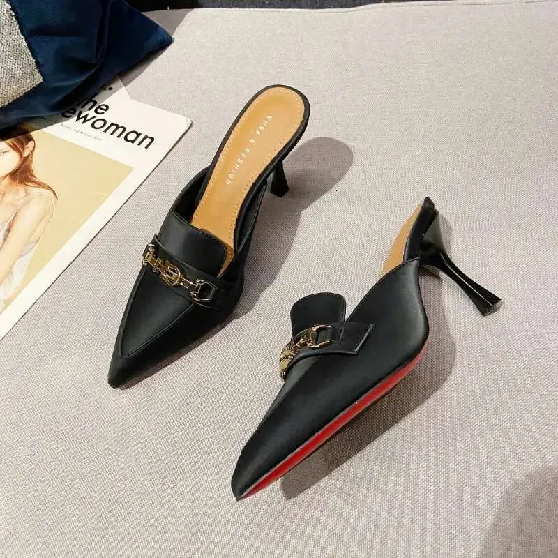 Sapatos de salto alto fino com lantejoulas e strass, bico fino, para áreas externas, para o verão, chinelos elegantes e mules para mulheres_voghion.com