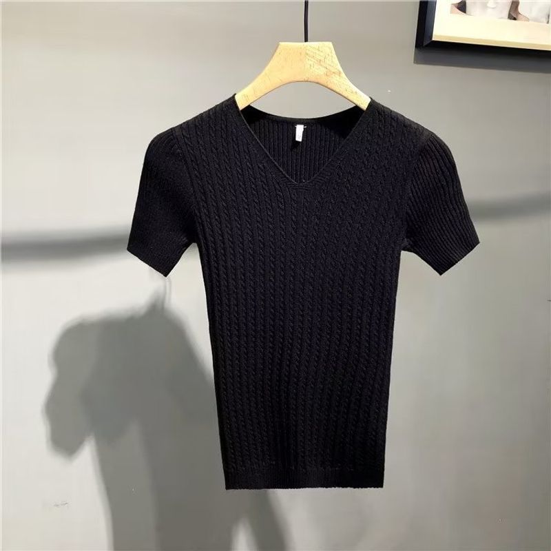 Ropa para hombre Camiseta informal de cuello en V ajustada de estilo veraniego para hombre, camisa de manga corta de color liso para jóvenes, camisa de fondo de moda_voghion.com