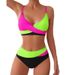Bikini da spiaggia con spacchi laterali, coordinato con i colori dell'abbigliamento femminile_voghion.com