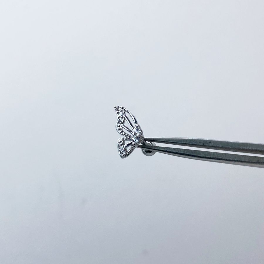 Orecchini a cerchio a forma di U con cuore cavo, asimmetrici, di alta qualità, con ali di farfalla e diamanti scintillanti, per donna_voghion.com