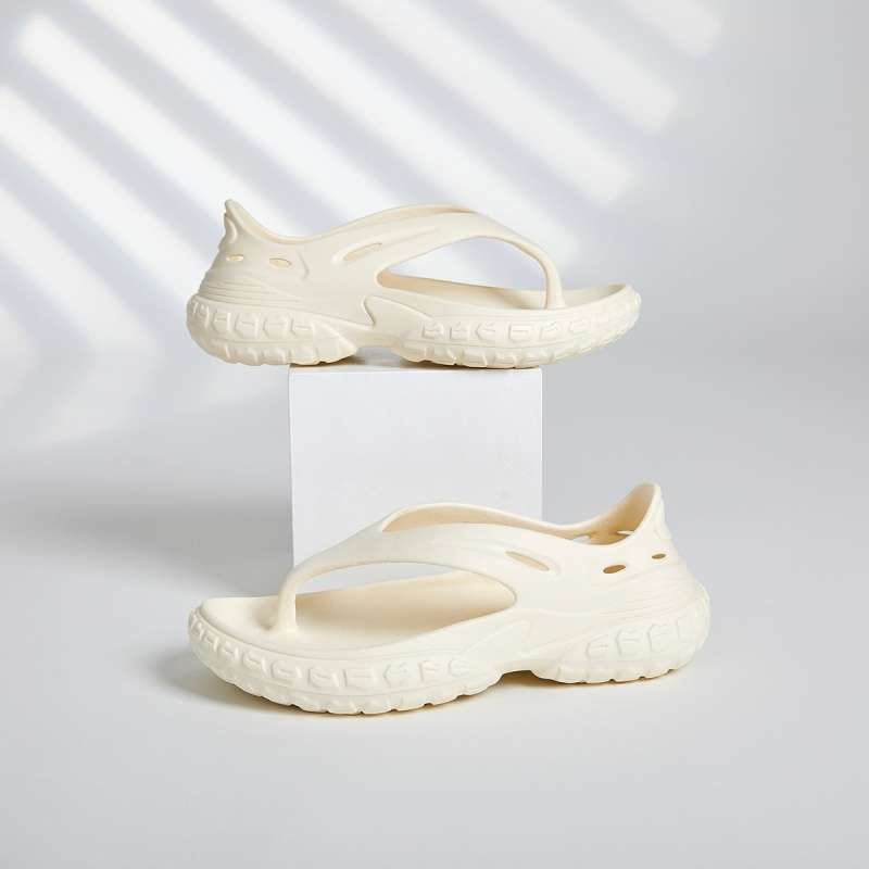 Unschlagbare Qualität Herren Flip Flops mit ausgehöhltem Design, höhenverstellbar, rutschfest, Outdoor, ultraweich, dicke Sohle, Sport und_voghion.com