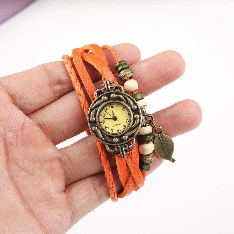 Yamaler Femmes Rétro Faux Cuir Bracelet Feuille D'arbre Décoration Quartz Montre-Bracelet_voghion.com