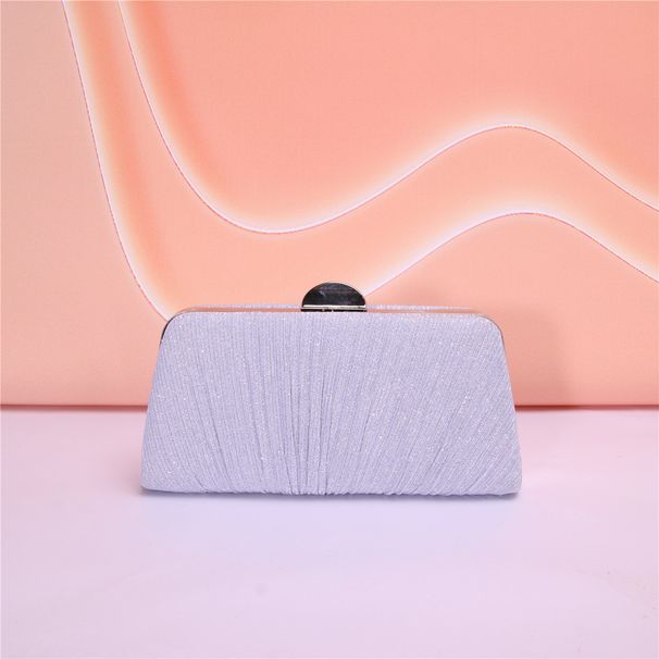 Elegante borsa a tracolla quadrata da donna con design antirughe e tracolla a catena staccabile, per feste serali e uso quotidiano. Piccola borsa quadrata._voghion.com