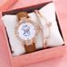 2024 2024 Amadi Νέο Χαριτωμένο Αρκουδάκι Απλό Χαριτωμένο Ρολόι + Βραχιόλι σε Κουτί Δώρου Γυναικείο Ρολόι Quartz_voghion.com