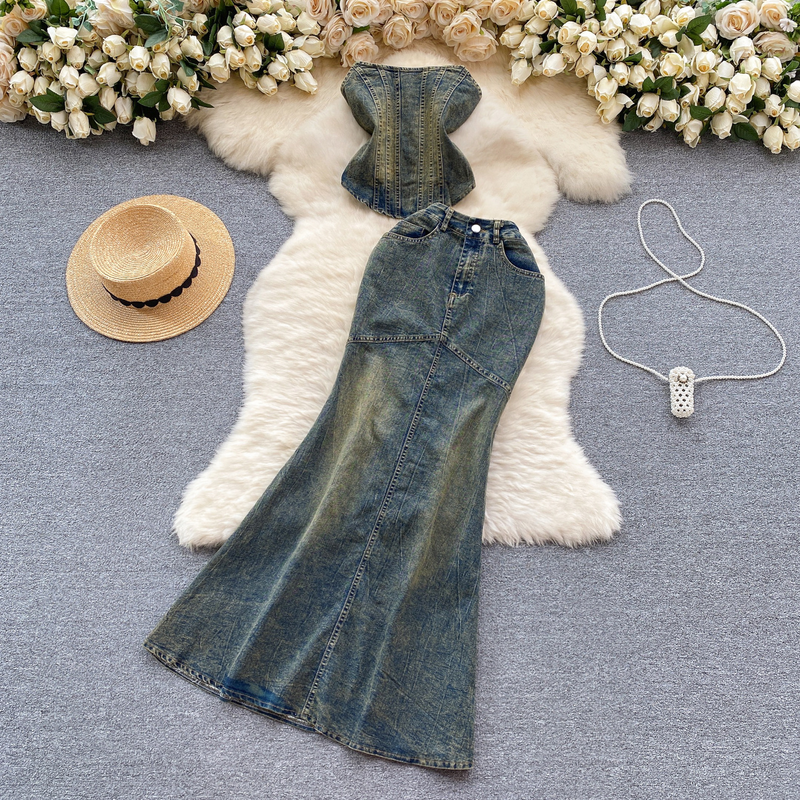 Costume pour femmes avec haut tube de créateur + jupe longue taille haute fendue en queue de poisson_voghion.com