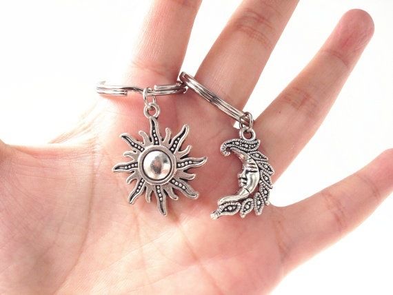 Education & Office Supplies Simple And Fashionable Starry Sky Accessories Sun And Moon Keychain Couples And Good Friends Keychain_voghion.com