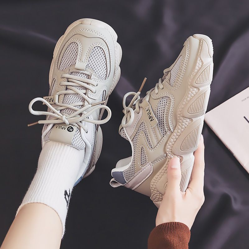RenMou Instagram Versión coreana de zapatos de papá para mujer en la primavera de 2024, Nueva estudiante corriendo a gran altitud Fotografía callejera Suministro exclusivo_voghion.com