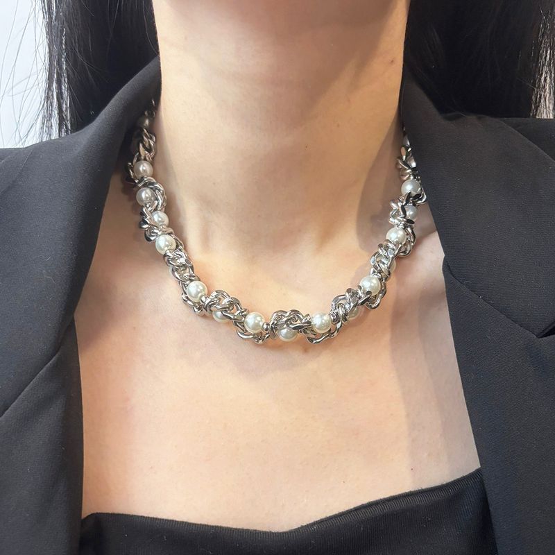 Kubanische Perlenkette für Damen, trendiges Nischen-High-End-Design, Hip-Hop-Schlüsselbein, Unisex-Halskette, lichtecht_voghion.com