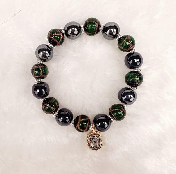 Brățări tradiționale chinezești din sticlă gri cu tămâie binecuvântată, care asigură pacea, transportă binecuvântări, atrage bogăția și elimină energia negativă_voghion.com