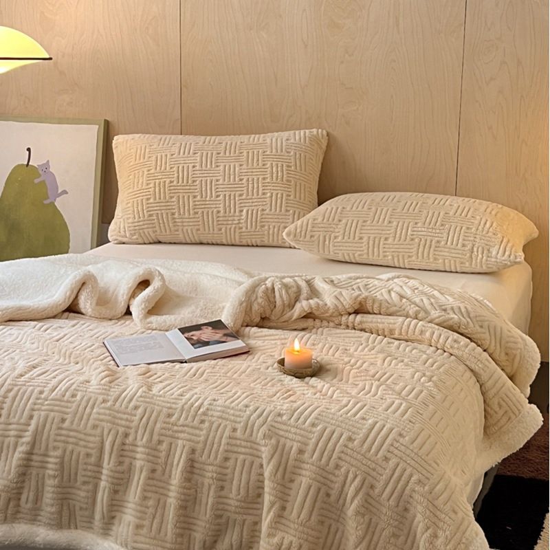 Couverture de sieste multifonctionnelle en taffetas de laine d'agneau 2025, double couche, épaisse et sculptée_voghion.com