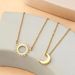 Set di gioielli a strati con catena a forma di sole e luna, ciondolo a forma di piede cavo per vacanze_voghion.com