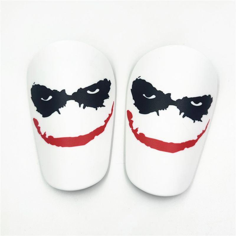 Mini-Schienbeinschoner für Fußball – Kleine Schienbeinschoner für Jugendliche und Erwachsene mit lustigem Joker-Design, leichte Schutzausrüstung aus Kunststoff für Fußball und Basketball_voghion.com