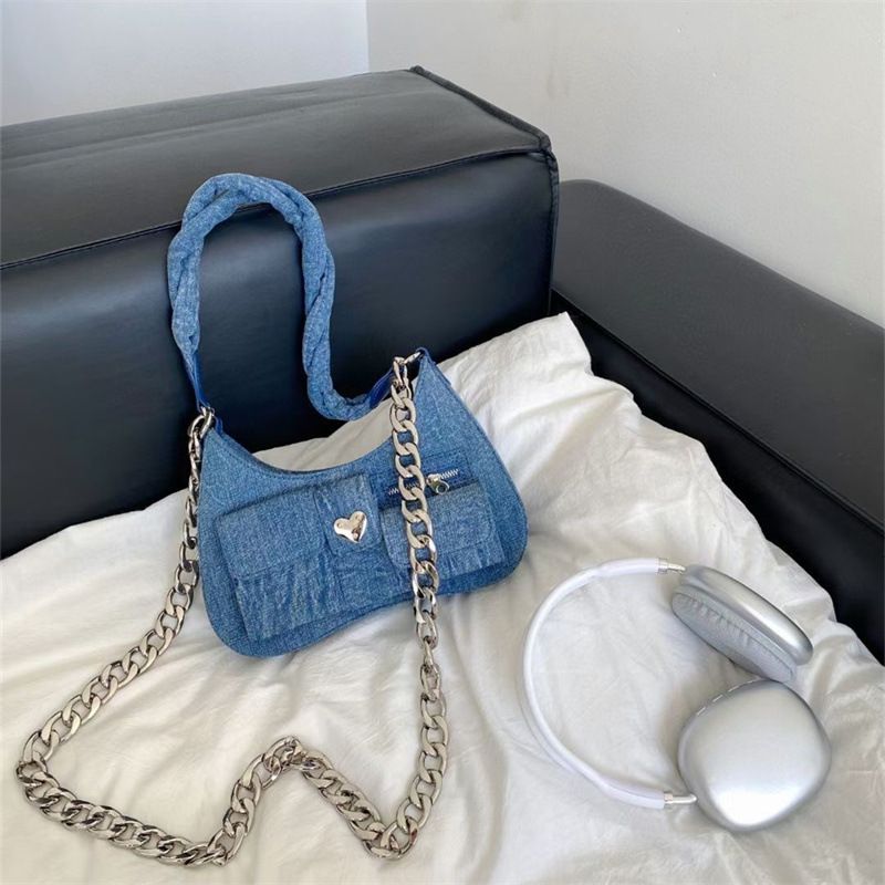 Niche Design Tooling Pocket Bag Femme 2023 Été Nouveau sac haut de gamme sous les bras Messenger chaîne sac à main_voghion.com