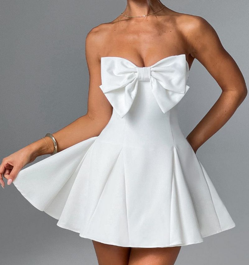 Damenbekleidung Herbst und Winter Neue Produkte Tube Top Schleife Kurzer Rock Süßer Stil Damenbekleidung Einfarbiges Kleid_voghion.com