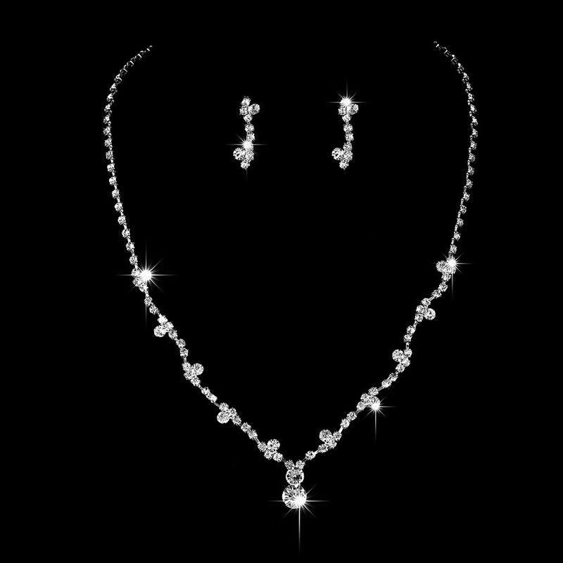 Women’s Jewelry Set Fashion Wedding Fashion Hot Selling Jewelry Set Temperament Gold And Silver Diamond Necklace Bracelet Earrings Ring Five Piece Set_voghion.com