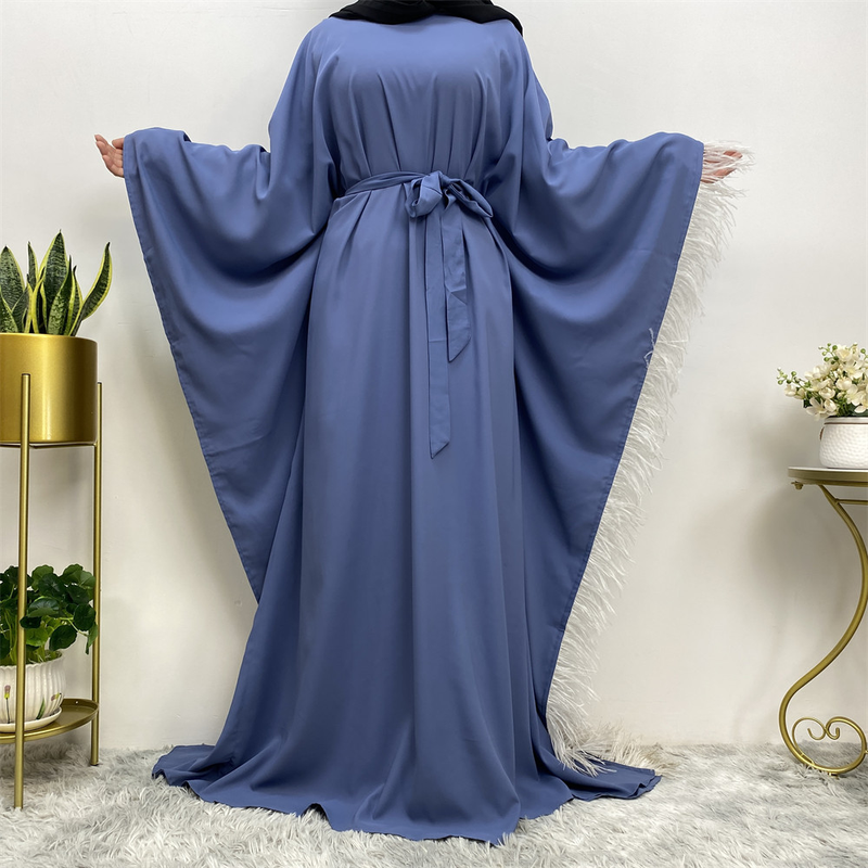 Abito da donna semplice e alla moda_voghion.com