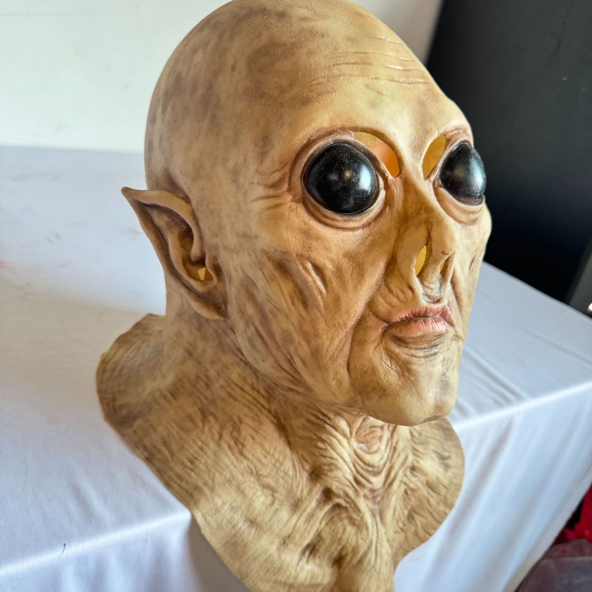 Halloween Sci-fi Alien Headgear Latex Mask_voghion.com