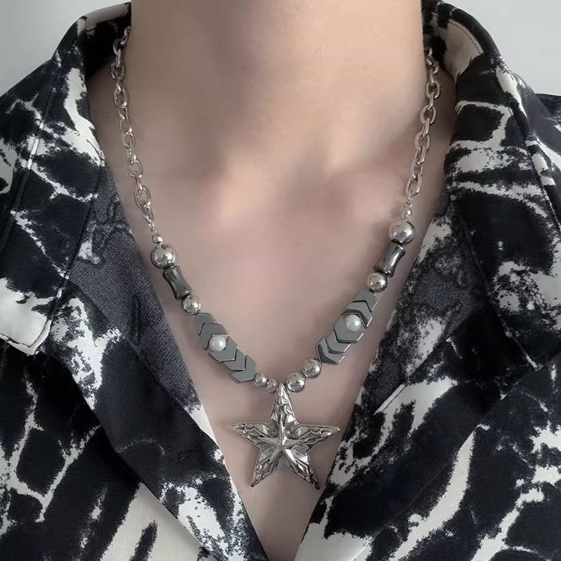 Collana con stella in stile gotico, nera e argento, semplice, neutra, di alta qualità, con ciondolo a forma di pentagramma hip-hop._voghion.com