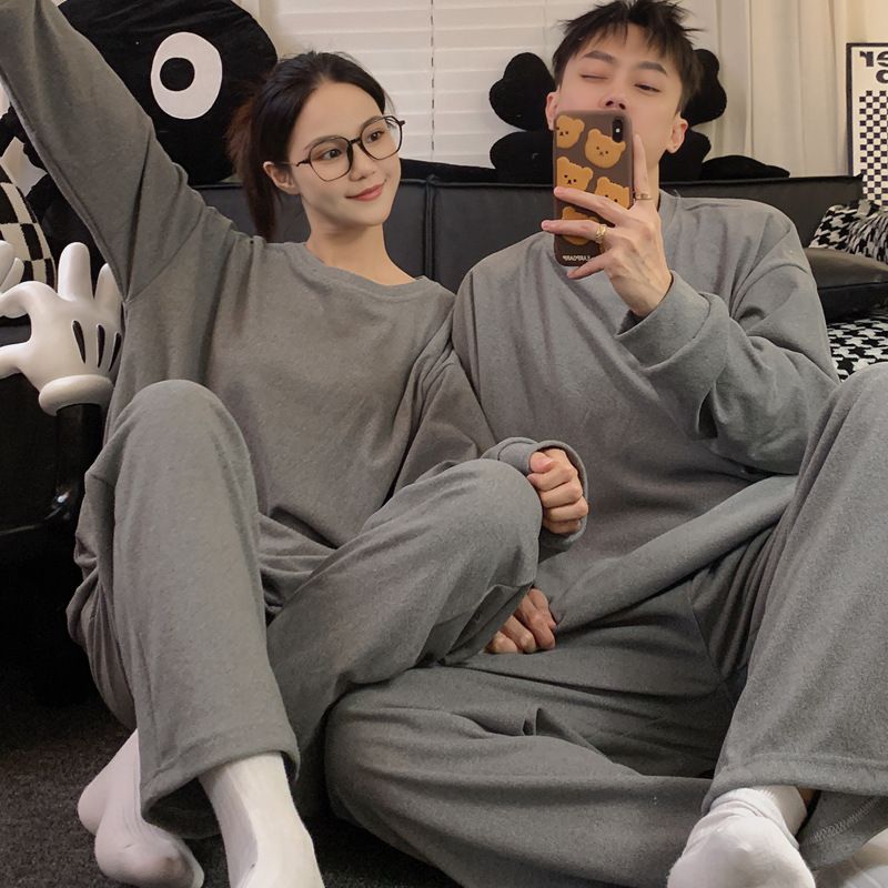 2024. aasta uus paar ümara kaelusega saksa sametist ühevärvilised pidžaamad meestele ja naistele paksu ja lahtise sügis/talve kodumööbliga_voghion.com