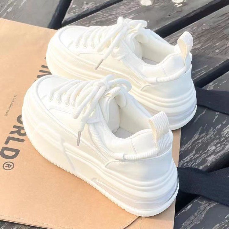 Γυναικεία λευκά παπούτσια με χοντρή σόλα, άνοιξη 2024, νέα γυναικεία παπούτσια με σφουγγάρι για αύξηση ύψους, casual παπούτσια για γυναίκες_voghion.com