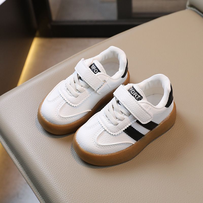 2024 Herbst Neue Kinder Kleine Weiße Jungen Deutsch Training Forrest Gump Sportschuhe, Board Schuhe Trend_voghion.com