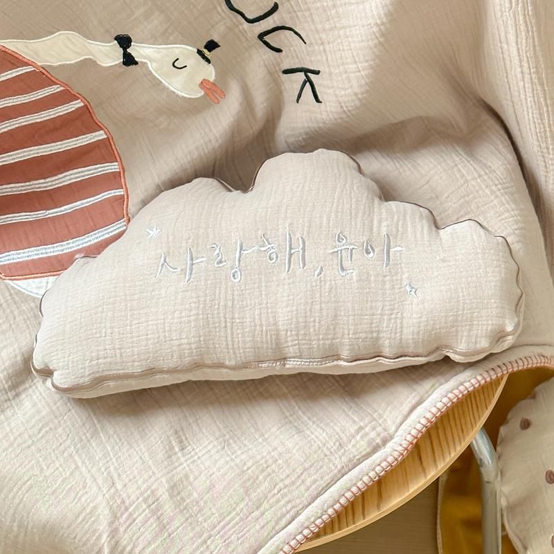 Scandinavian Style Cloud Crinkle Yarn Cushion Crib Kids Room Cotton Bedroom Pillow_voghion.com