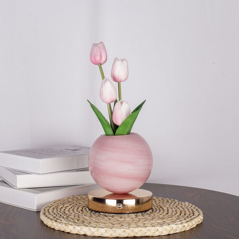 Nouvelle lampe de table de simulation de nuit de tulipe, décoration de chambre à coucher, atmosphère de chevet, lumière de planète de rêve_voghion.com