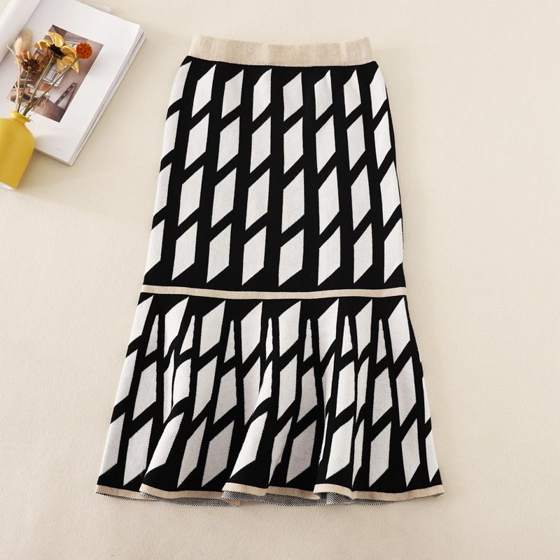 Women's clothing Knitted skirt fishtail bag hip skirt autumn and winter new high waist mid-length ruffled hip-covering woolen skirt_voghion.com