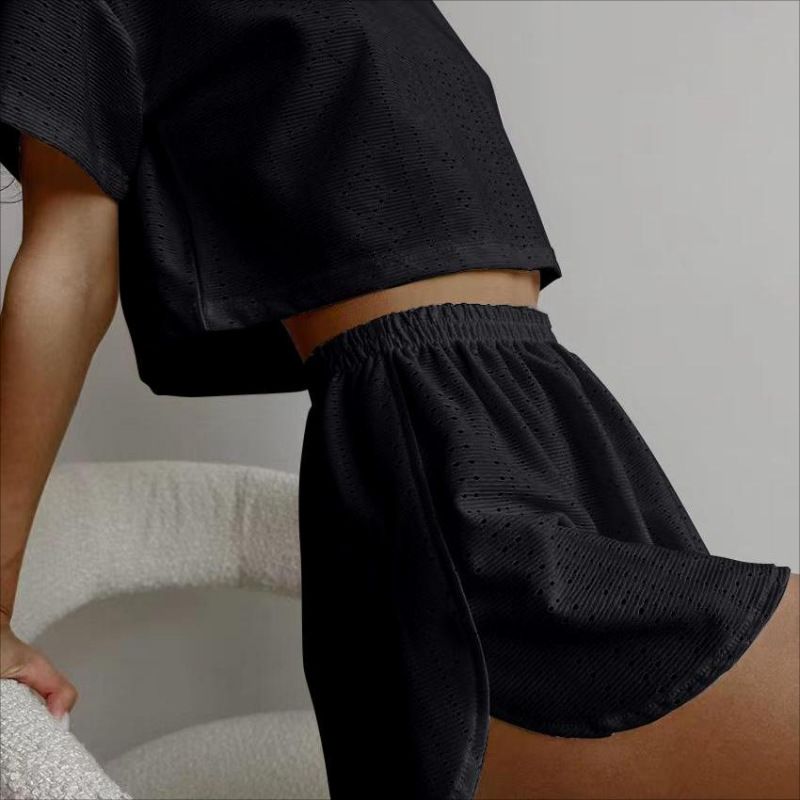 Damenmode Frühjahr und Sommer neuer Sport- und Freizeitanzug Damen einfarbig hohl offene Gabel Ernte kurzes zweiteiliges Set_voghion.com