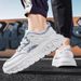 2024 Herbst neue Herrenschuhe mit dicken Sohlen, rutschfeste Mesh-Freizeitschuhe für Studenten, Live-Sport, atmungsaktive Herrenschuhe_voghion.com