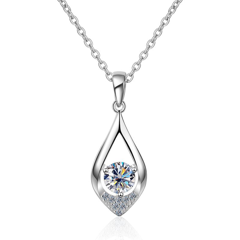 Ciondolo per collana in moissanite Tancise per donna Ciondolo in argento con diamanti a taglio rotondo scintillante da 0,5 ct_voghion.com