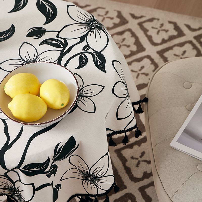 Poly-Cotton Tablecloth With Apple Blossom Print – Stylish & Heat-Resistant Cover For Dining Table, Coffee Table, Or Kitchen Counter_voghion.com