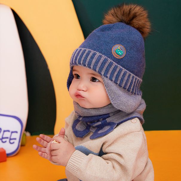 Warme Strickmütze für Babys und Kinder mit Ohrenklappen – Weiche Wintermütze für Jungen und Mädchen (0–6 Jahre) – Niedliche Tiermotive (Dinosaurier, Hase, Einhorn)_voghion.com