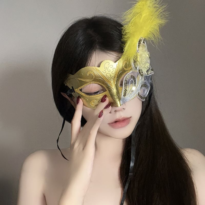Halloween-Feder-Halbgesichtsmaske für Frauen, Maskerade-Partymaske für Erwachsene und Kinder, Live-Streaming-Requisite im antiken Stil_voghion.com