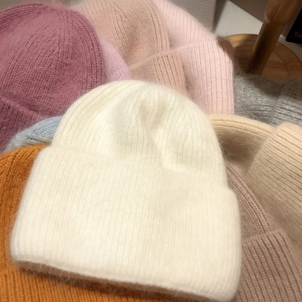 Bonnet tricoté en fourrure de lapin épaisse et légère, à la mode et simple, couleur unie, doux et ciré, en laine chaude pour femme_voghion.com