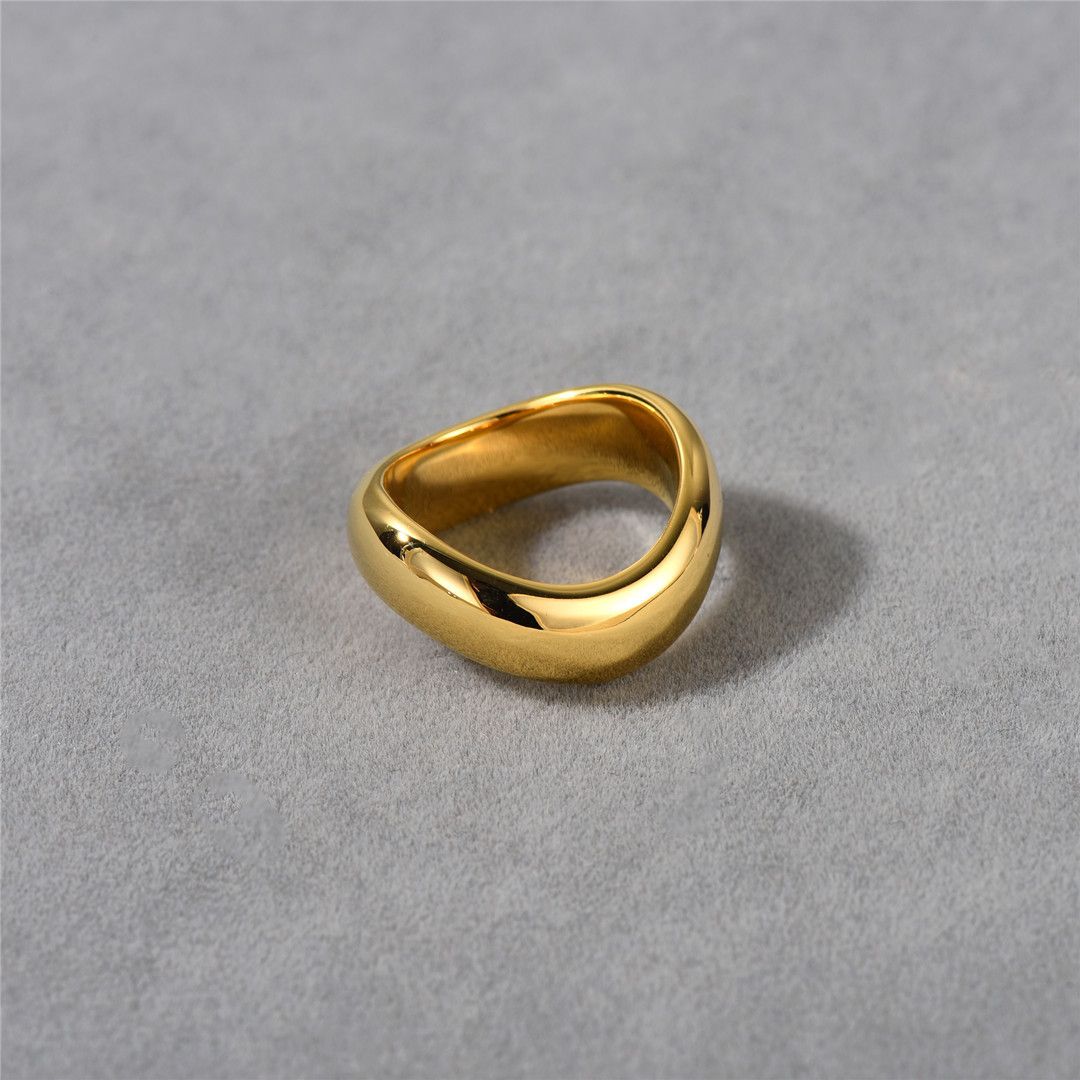 Anillo de oro auténtico K bañado en cobre con diseño de ondas y personalidad única para mujer, diseño de nicho de lujo ligero y moderno, anillo de alta gama._voghion.com