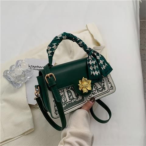 Petit sac de niche style forêt élégant pour femmes, sac à main à une épaule, nouvelle collection 2024_voghion.com