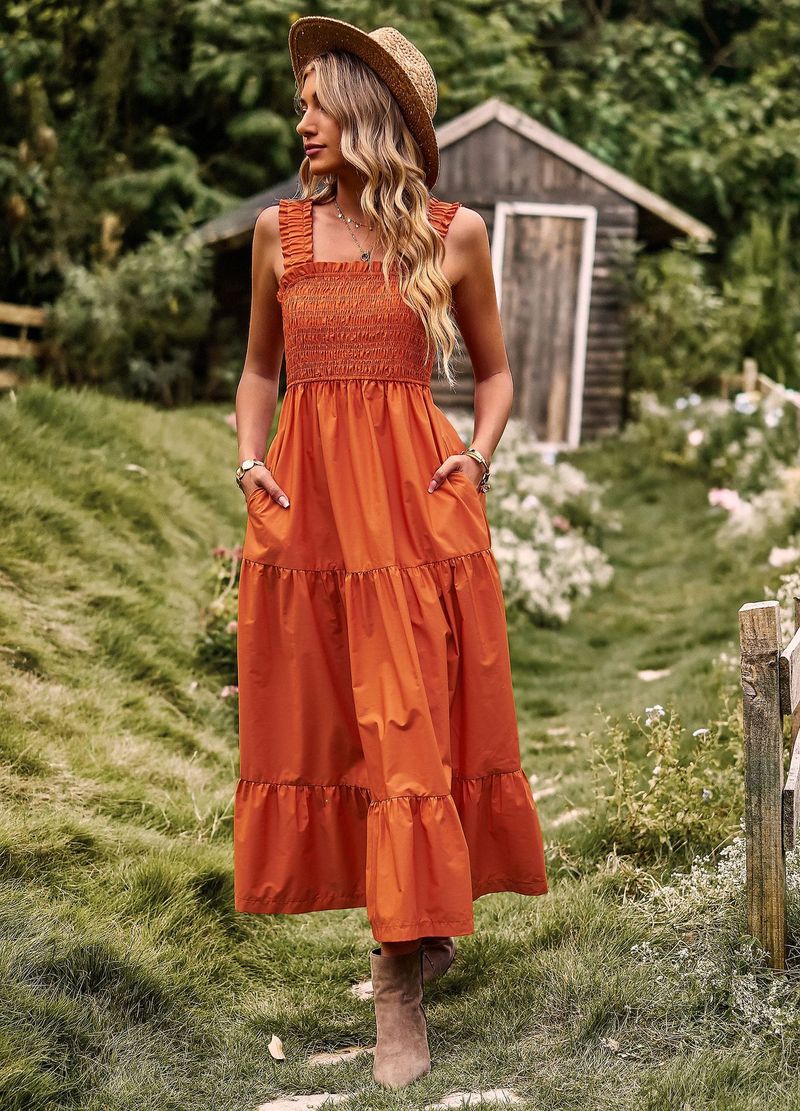 Robe de vacances à volants de couleur unie, bretelles spaghetti, design auto-développé, printemps-été 2023_voghion.com