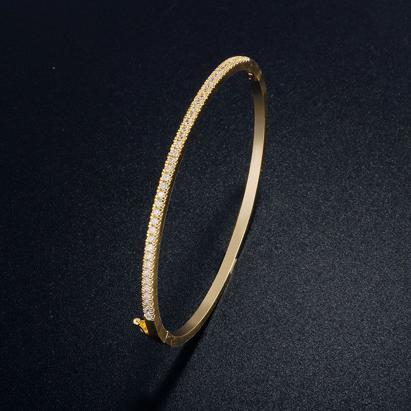 Women's Jewelry Platinum Plated Bracelet Women Inlaid AAA Zircon Simple Open Hand Jewelry Women_voghion.com
