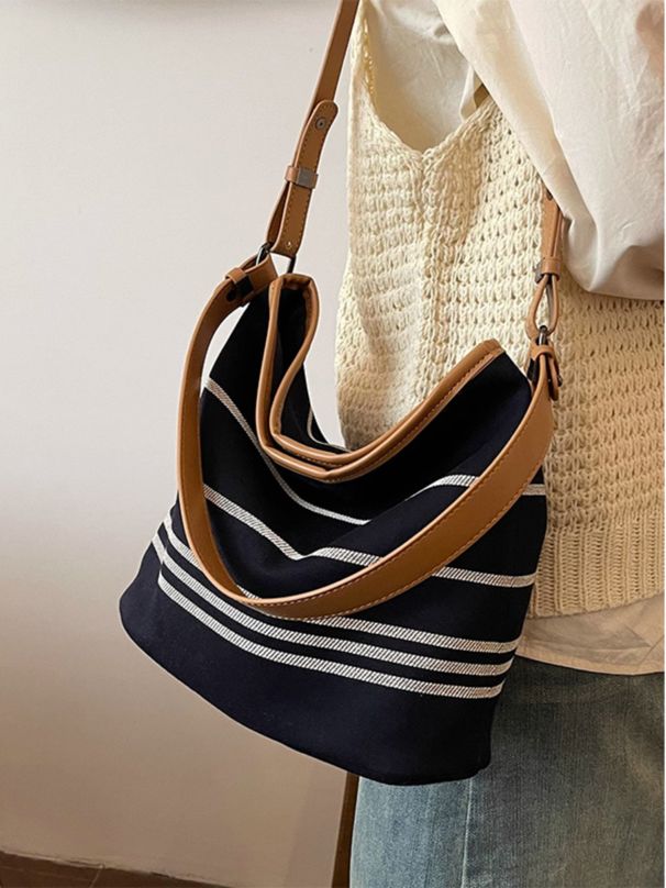 Casual Plaid Bucket Bag 2025 New Women's Fashionable Versatile Shoulder Bag Large Capacity_voghion.com