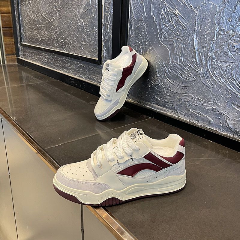 Frühling 2024 Atmungsaktives Leder Kleine weiße Mesh-Rot Dickbesohlte Casual Herrenmode Schuhe_voghion.com