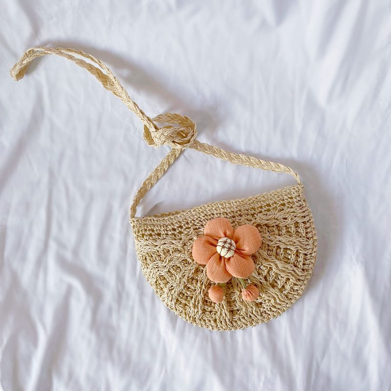 Handgewebte Fransentasche aus Papierseil – Mini-Umhängetasche mit Blumenstickerei für Damen_voghion.com