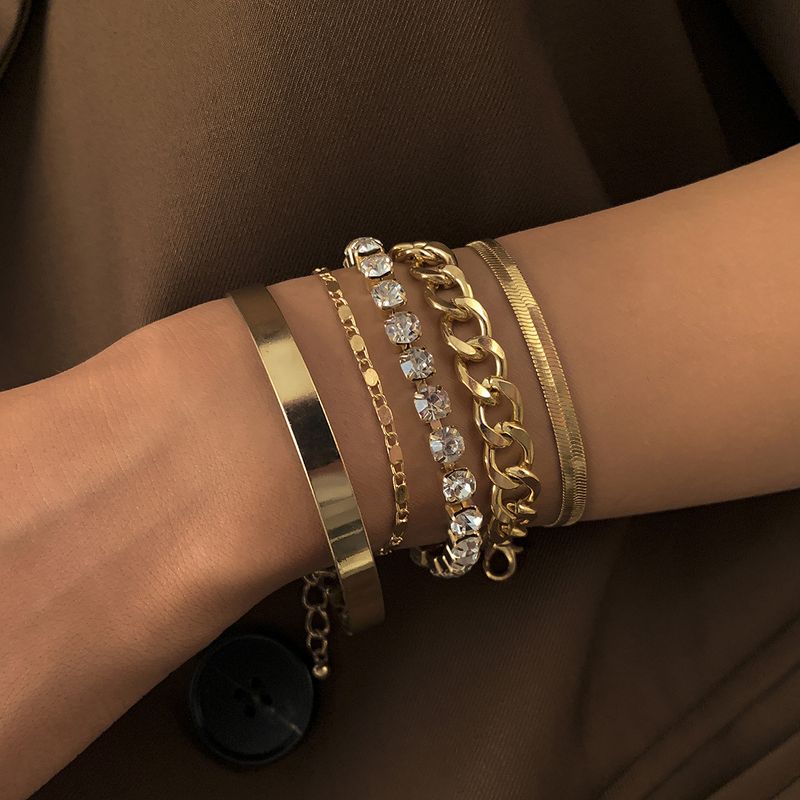 European And American Personalized Geometric Multi-element Rhinestone Set Bracelet Retro And Simple Copper Handmade Claw Chain Jewelry_voghion.com