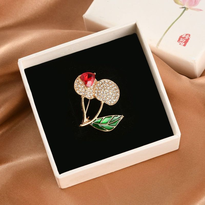 Neue Kirschbrosche, exquisite Nischennadel der Spitzenklasse, Anti-Licht-Temperament-Design, Corsagen-Accessoires, vielseitiger Anzug_voghion.com
