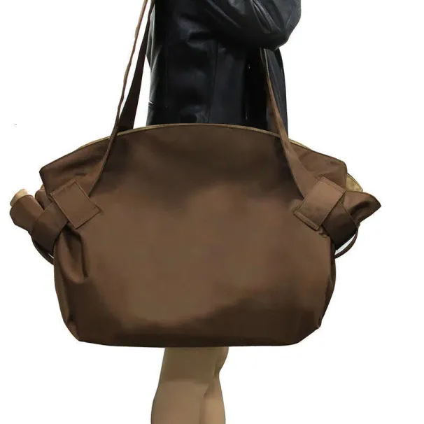 Designer Women's Fashionable Large-Capacity Single Shoulder Crossbody Luggage Bag With Zipper Closure_voghion.com