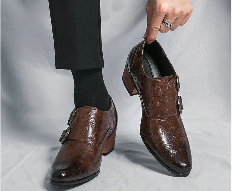 Noua versiune coreeană a pantofilor de nuntă pentru bărbați maro, la modă, cu toc înalt și subțire, respirabili, casual, din piele, la modă_voghion.com