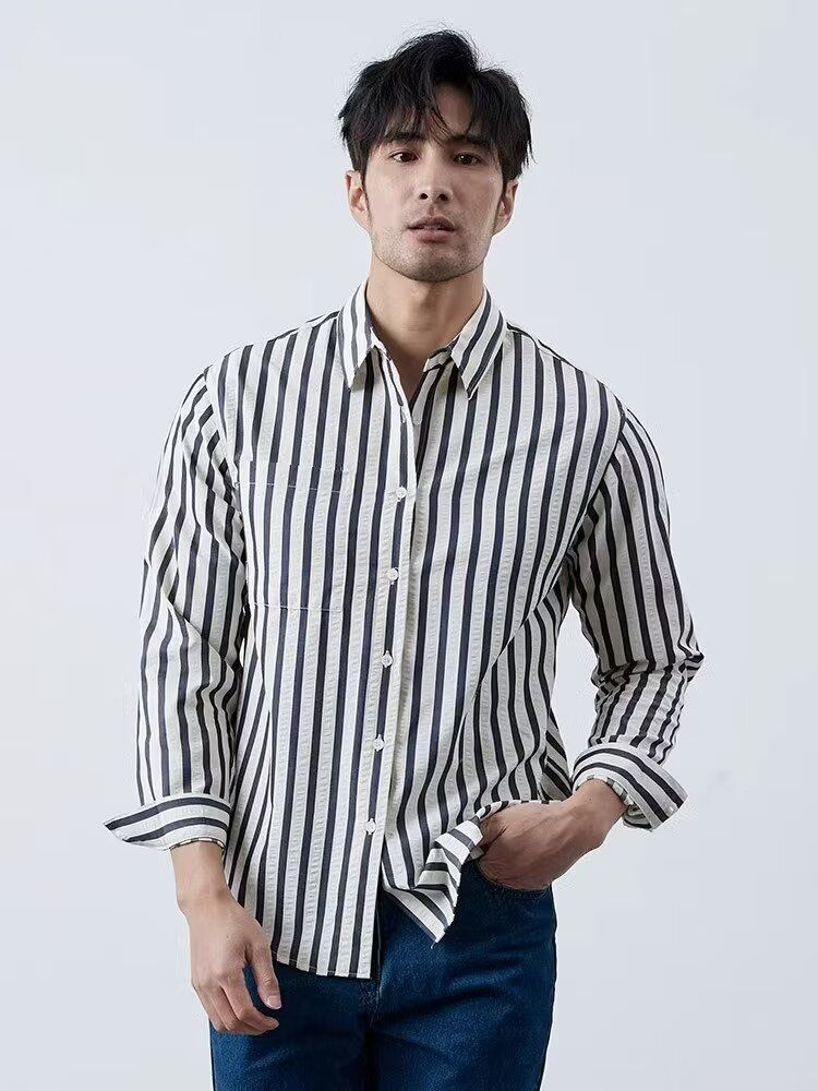 Giacca casual giapponese a righe testurizzate, risvolto color block, camicia da uomo alla moda in stile coreano da un pollice, camicia interna ed esterna_voghion.com