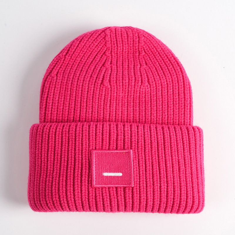 Hot Sale 2024 New Winter Hats For Women Blended Knit Wool Smiling Face Couple Cap Lady Thread Knitted Beanie Chapeau Warm Bonnet_voghion.com