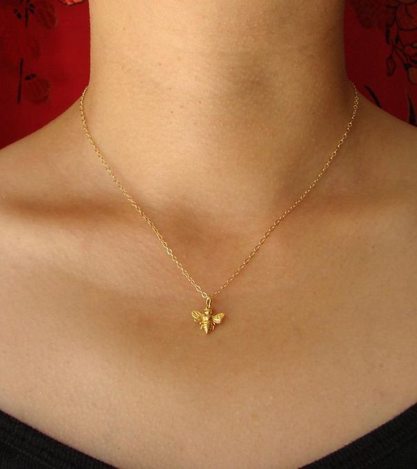 Collane Nuova collana con ciondolo a forma di ape in oro rosa_voghion.com