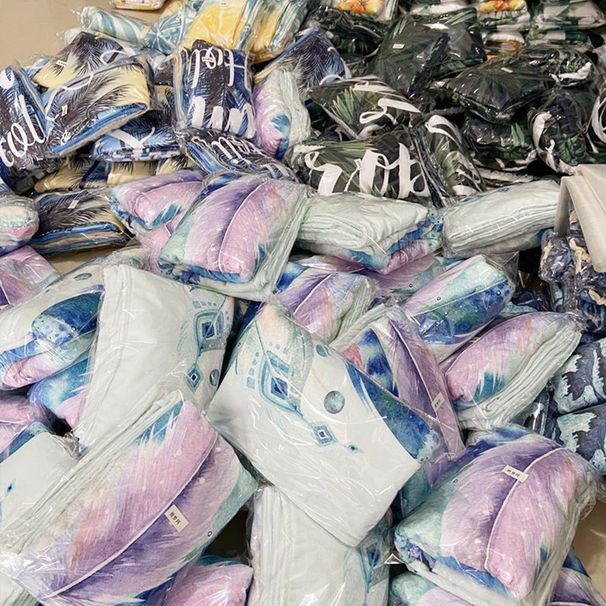 Asciugamano da bagno con cappuccio per adulti e bambini, in microfibra, mantella da spiaggia, ad asciugatura rapida, accappatoio, mantello da spiaggia_voghion.com